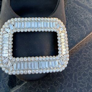 Roger Vivier Black Heels with Pearl Embellishment